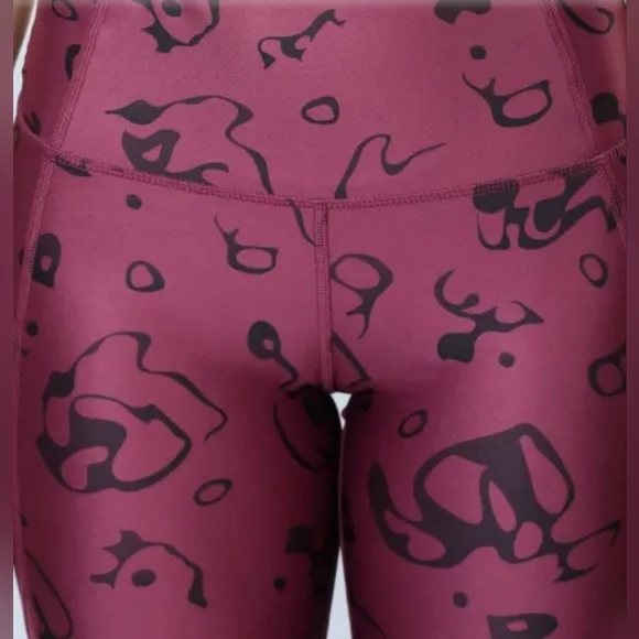 Under Armour Women's Deep Maroon Ankle Crop Ako Print Leggings - Picture 9 of 11